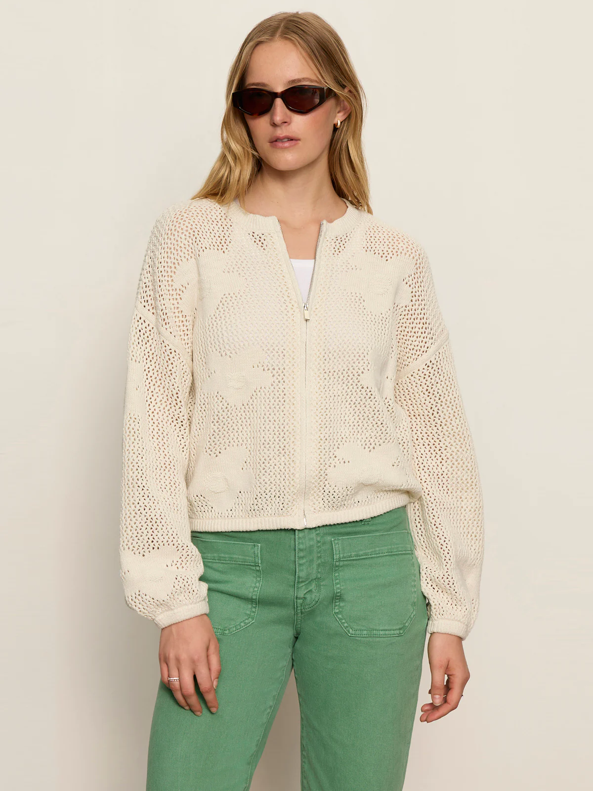 Daily Escape Flower Pop Bomber Collagen