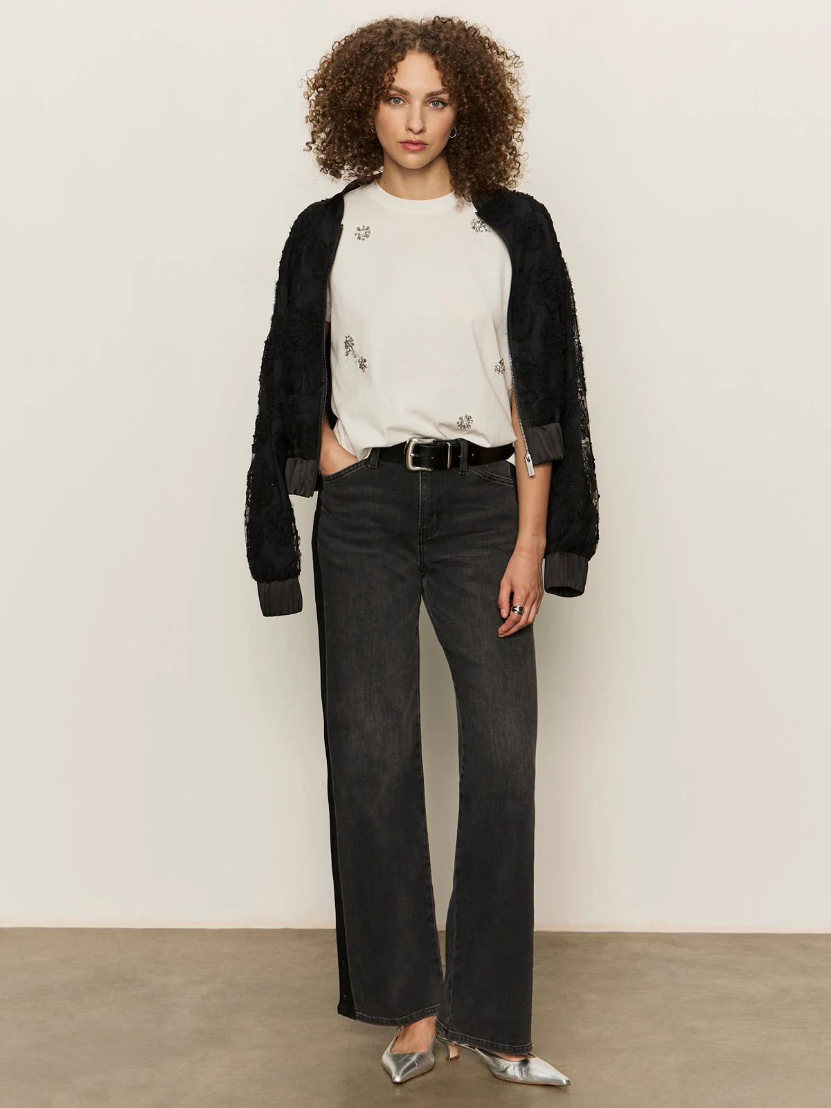 Embellished Tee White - Image 5
