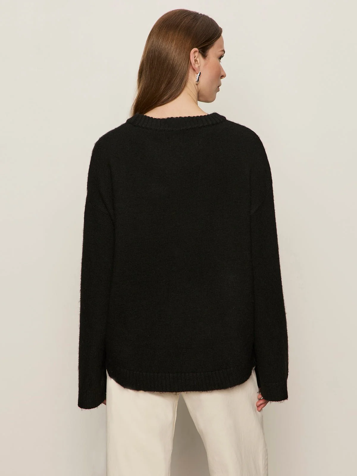 Go-To Sweater Black - Image 5