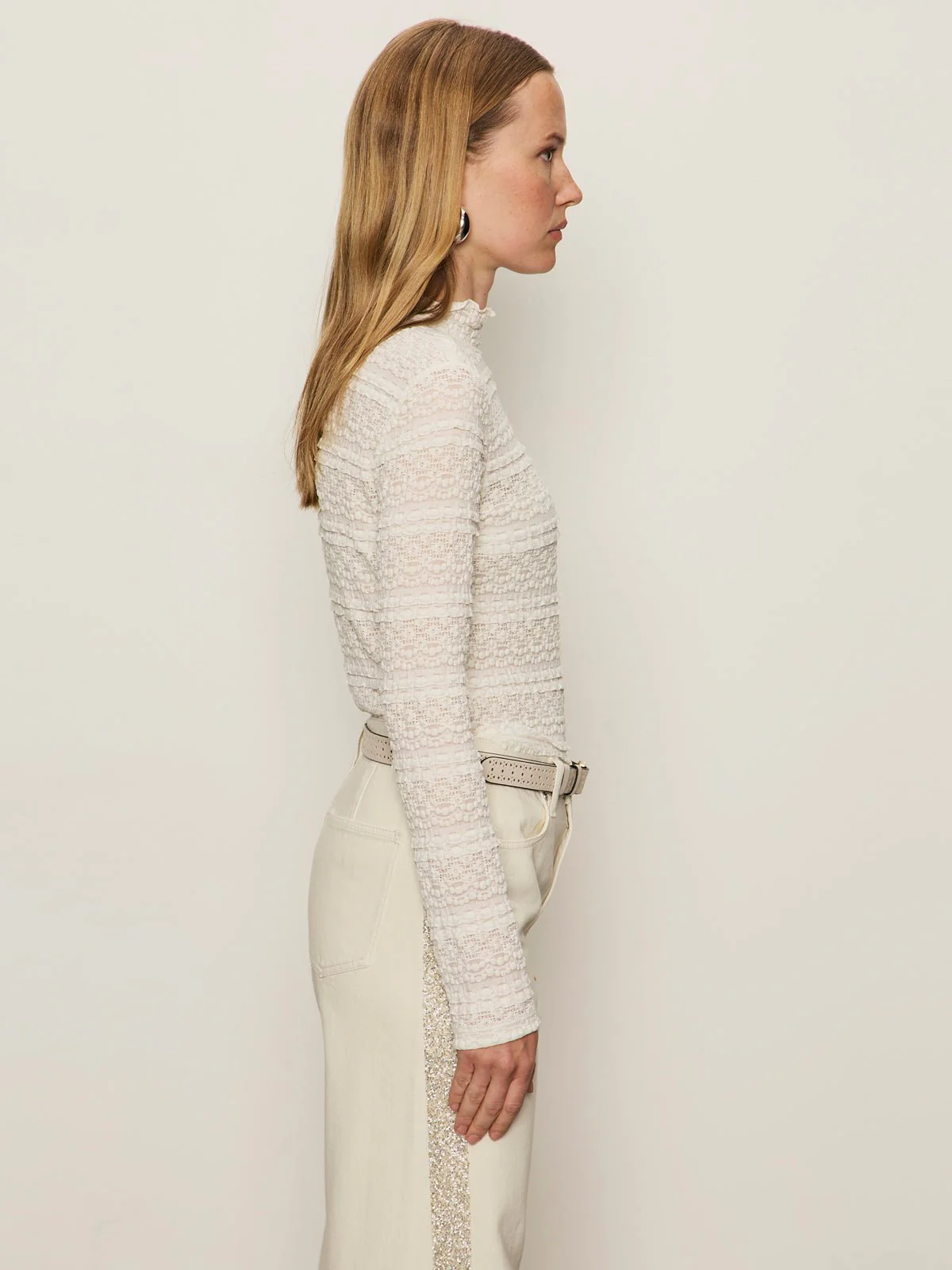 High Crew Lace Tee Chalk - Image 4