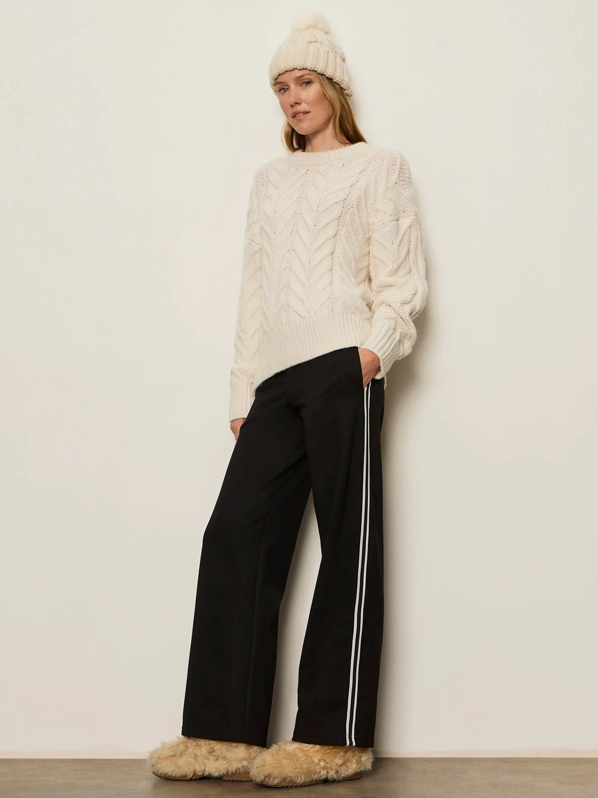 Runway Track Pant Black - Image 7
