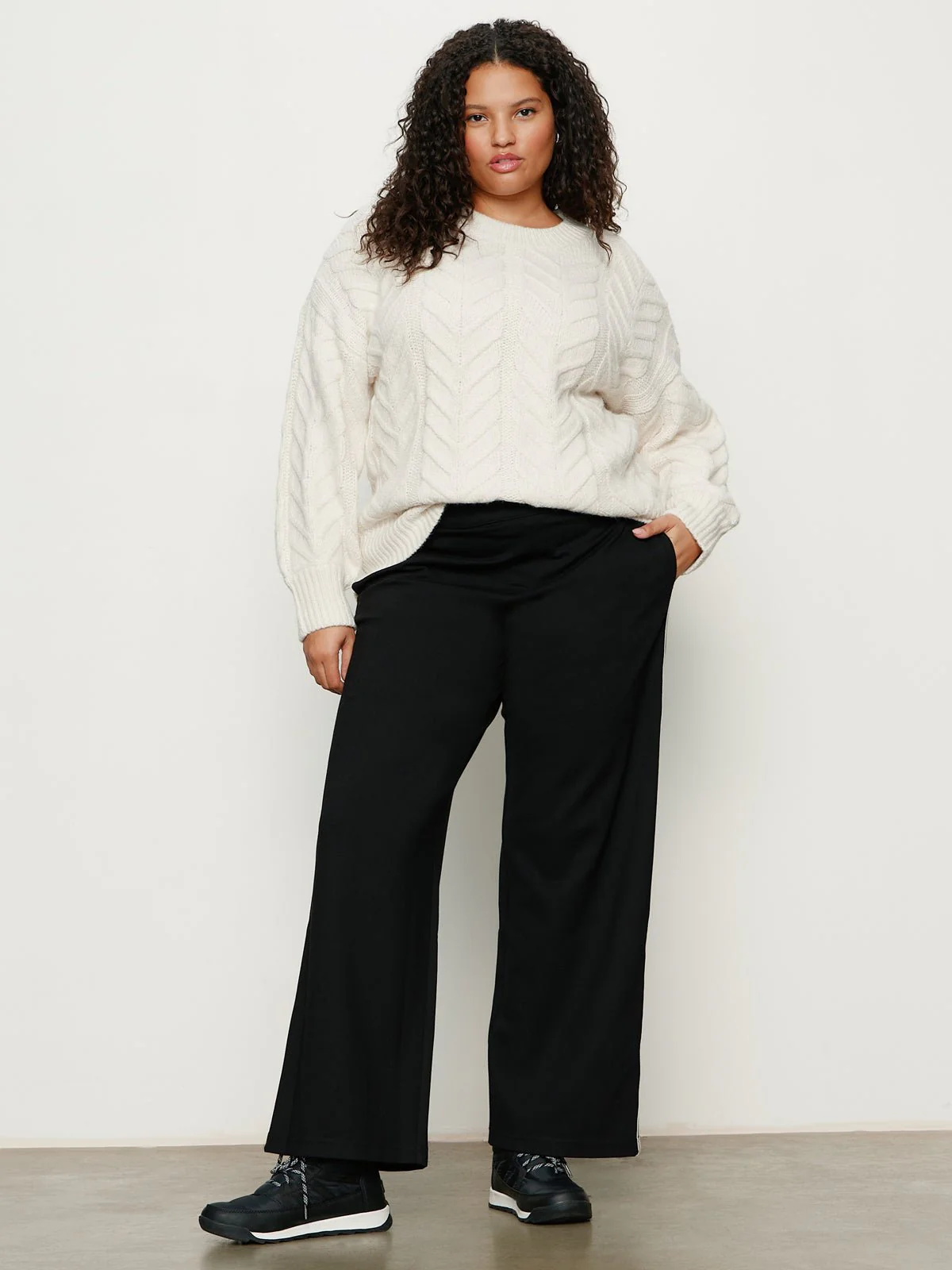 Runway Track Pant Black Extended Sizing - Image 2