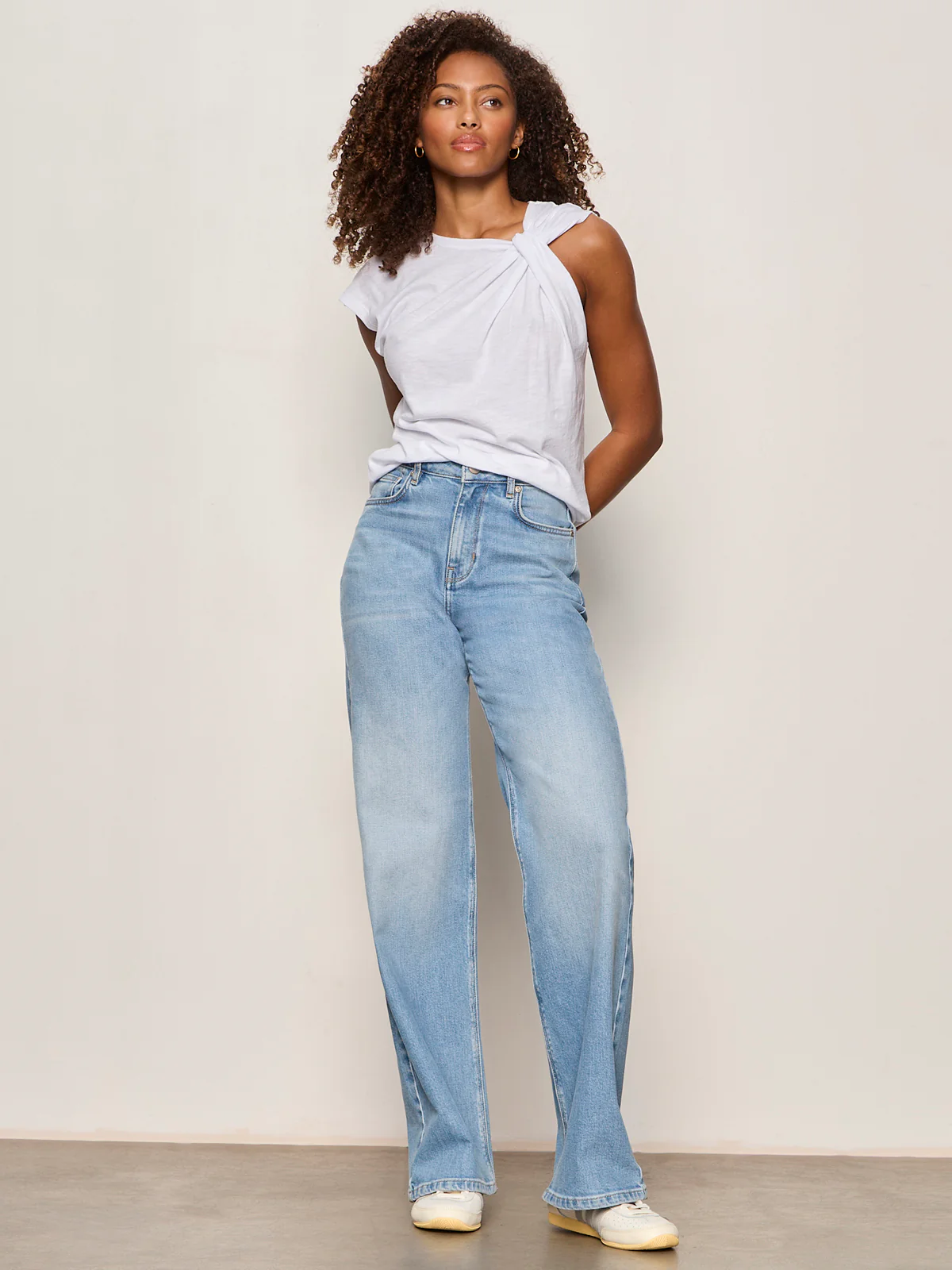 So Twisted Muscle Tee White - Image 5