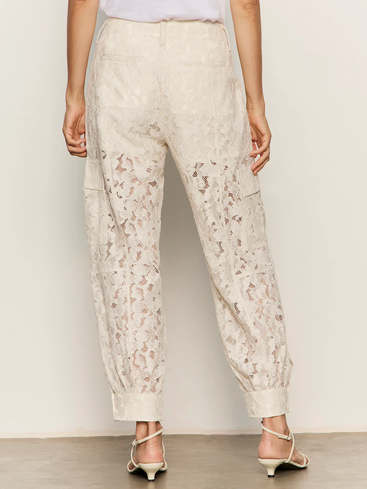 Soft Volume Lace Pant Collagen - Image 3